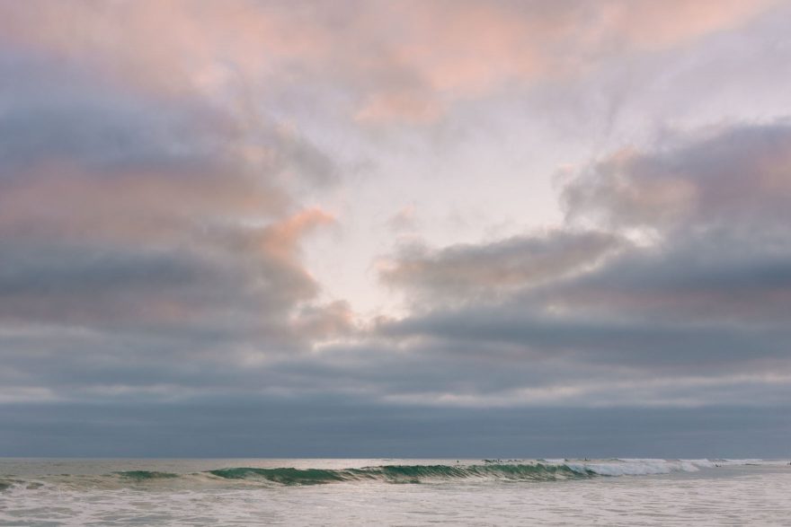 A Touching Coastal Proposal &ndash; Photo by Let's Frolic Together