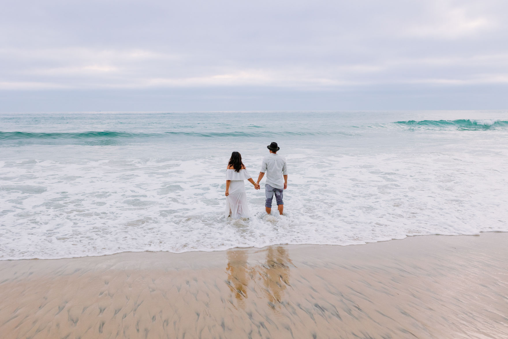 A Touching Coastal Proposal – Photo by Let's Frolic Together