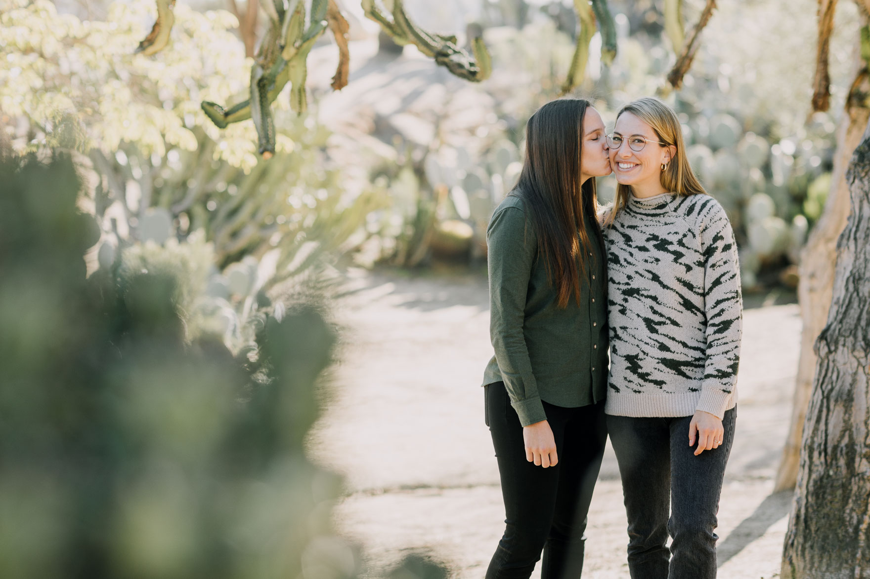 Cozy & Cuddly San Diego Engagement – Photo by Let's Frolic Together