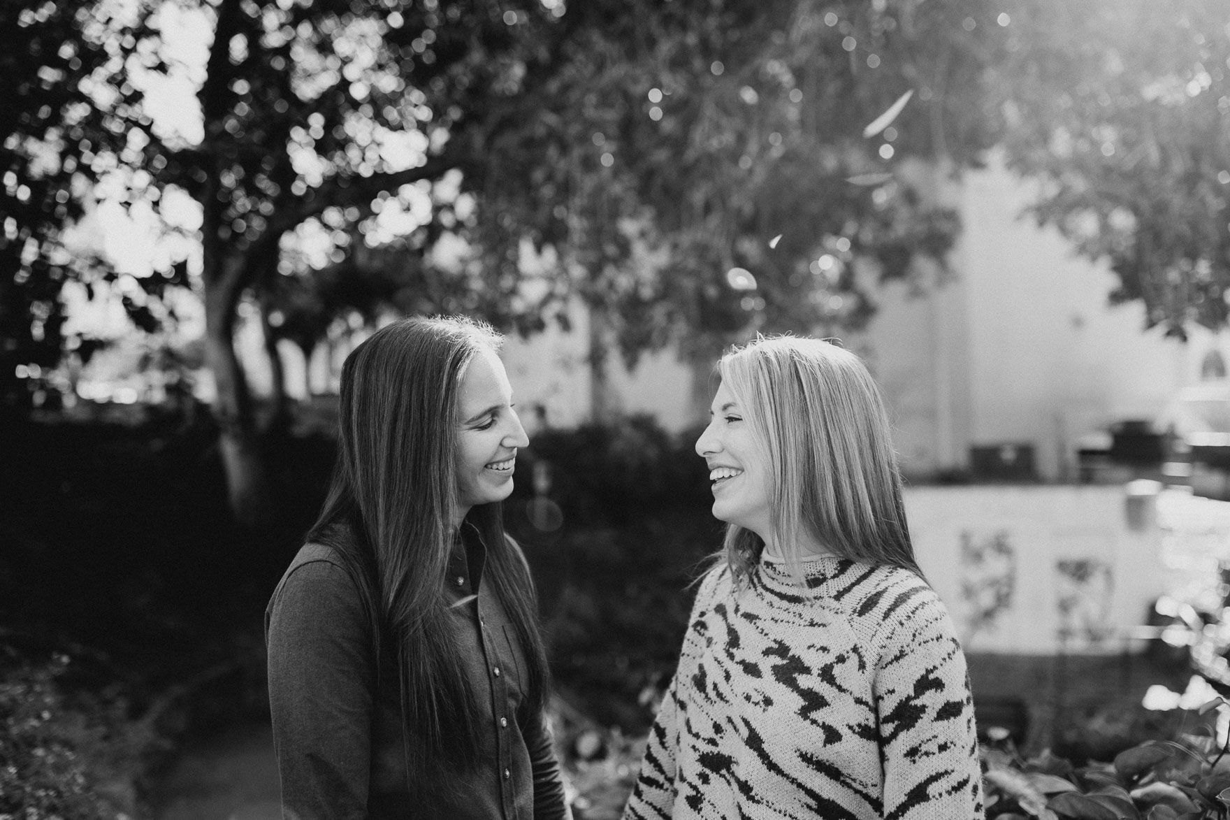 Cozy & Cuddly San Diego Engagement – Photo by Let's Frolic Together