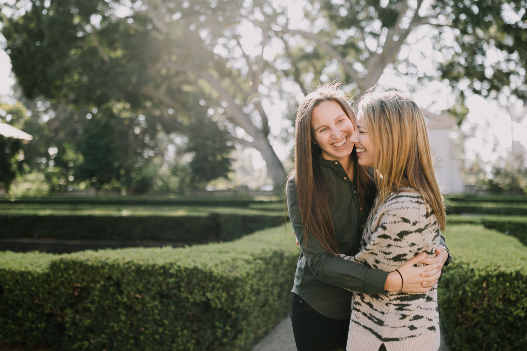 Cozy & Cuddly San Diego Engagement – Photo by Let's Frolic Together
