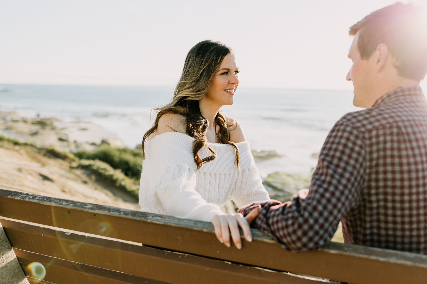 La Jolla Surf Shack Romance – Photo by Let's Frolic Together