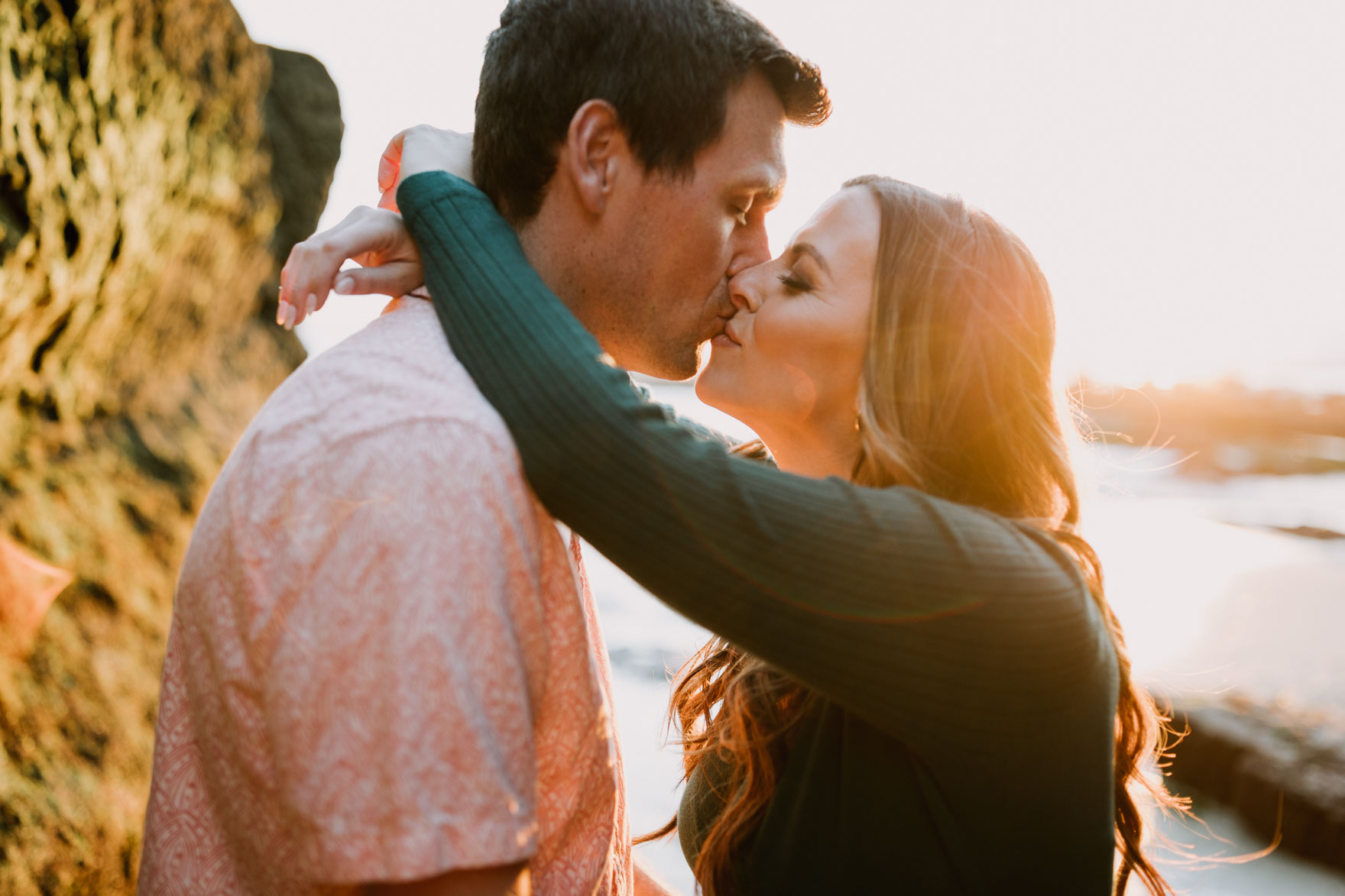 La Jolla Surf Shack Romance – Photo by Let's Frolic Together