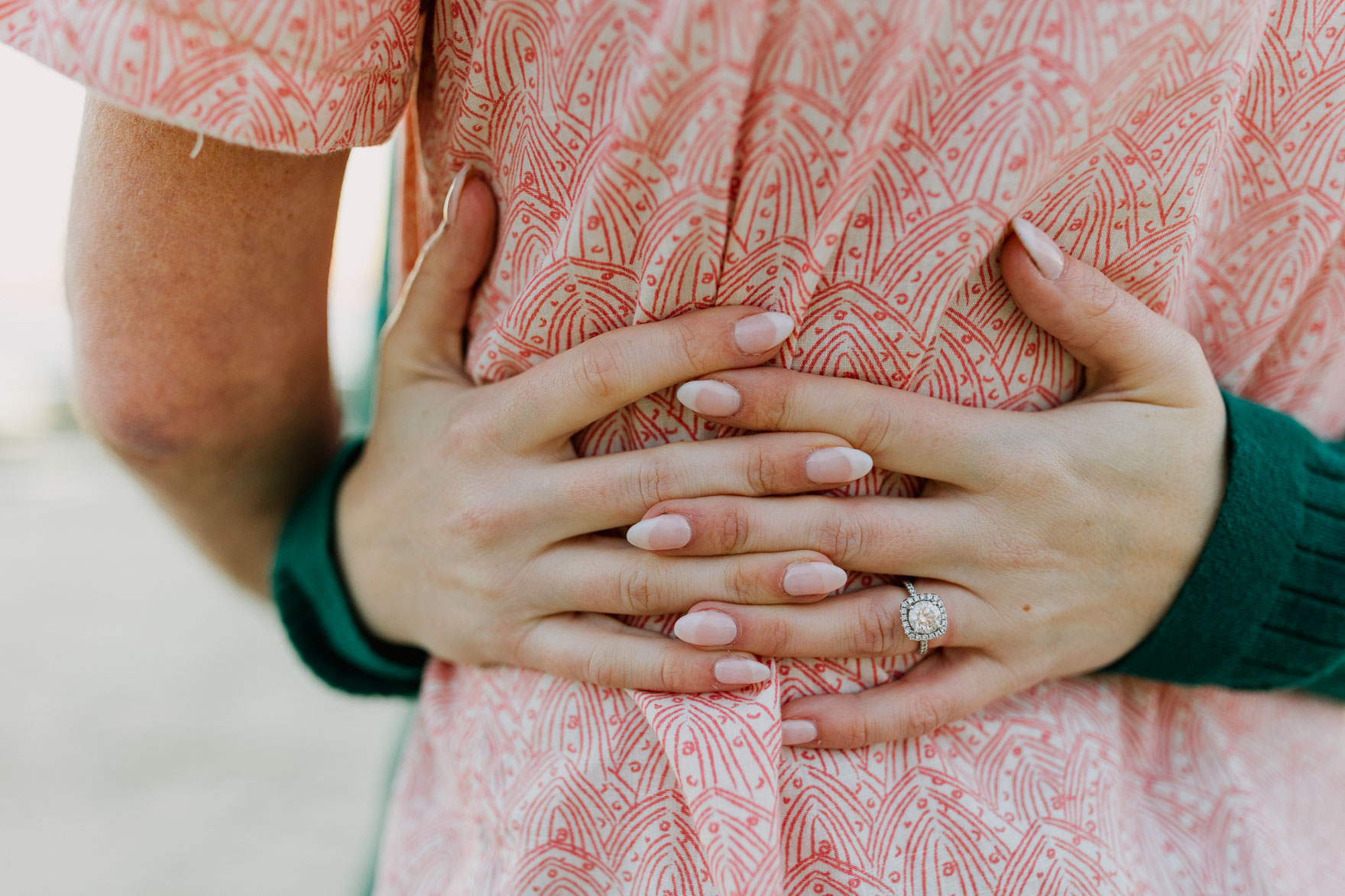 La Jolla Surf Shack Romance – Photo by Let's Frolic Together